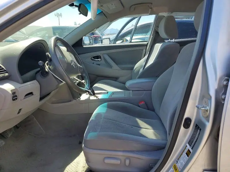2010 TOYOTA CAMRY LE  