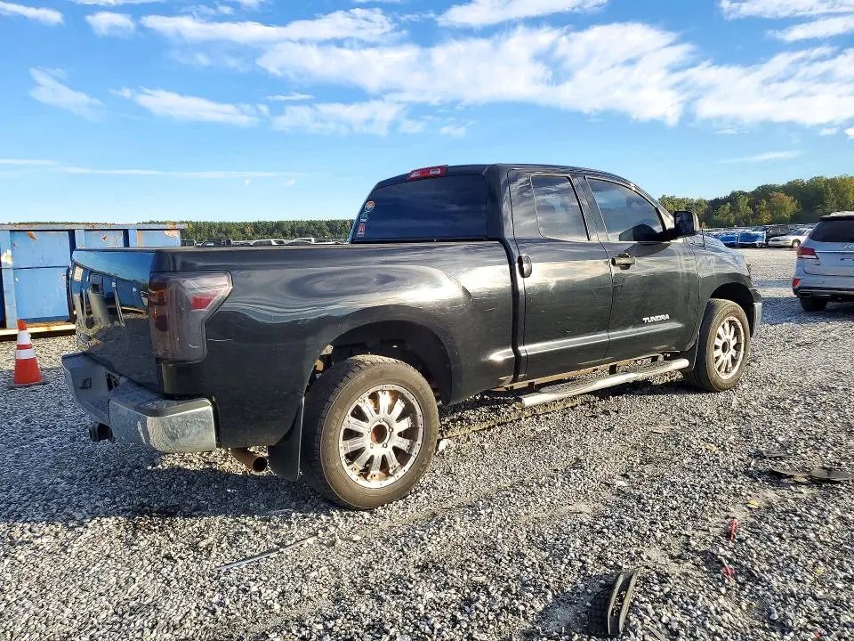 2011 TOYOTA TUNDRA DOUBLE CAB SR5  