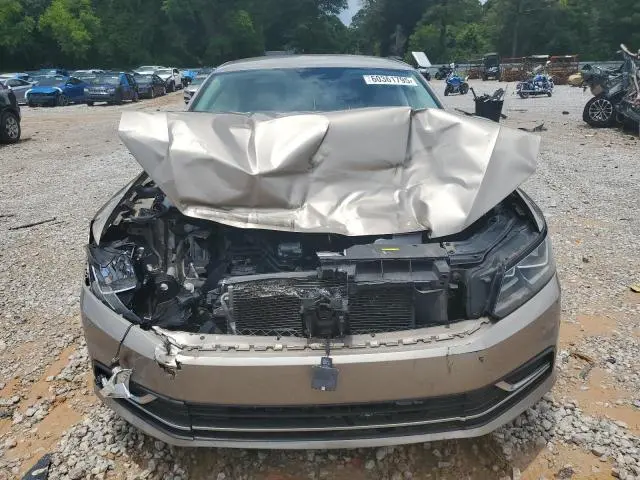 2017 VOLKSWAGEN PASSAT S  