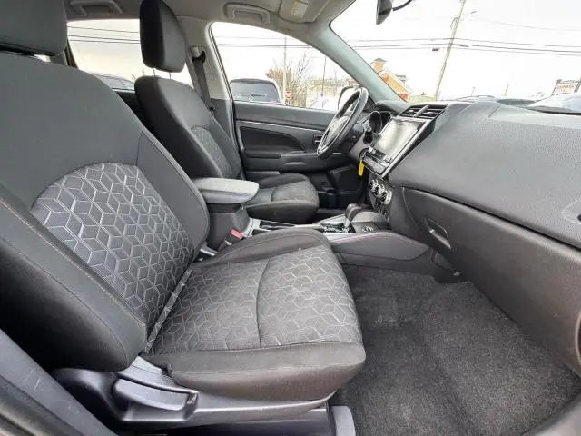 2022 MITSUBISHI OUTLANDER SPORT ES  