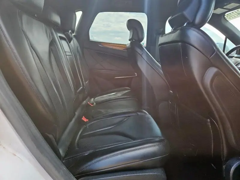 2015 LINCOLN MKC   
