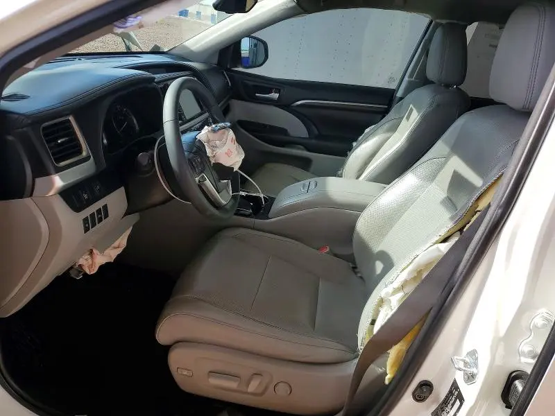 2015 TOYOTA HIGHLANDER LIMITED  