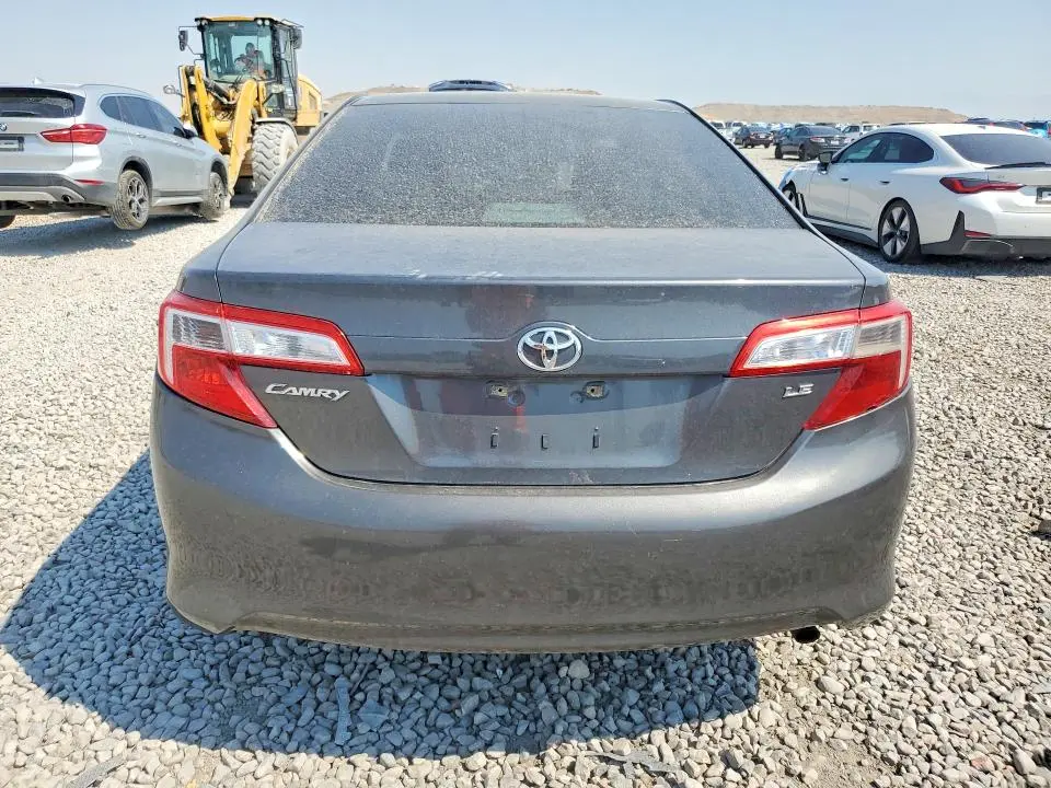2012 TOYOTA CAMRY LE  