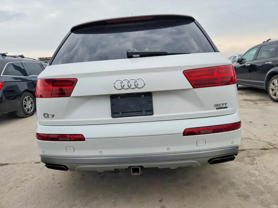 2017 AUDI Q7 PRESTIGE  
