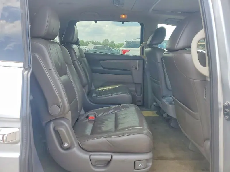 2011 HONDA ODYSSEY TOURING  