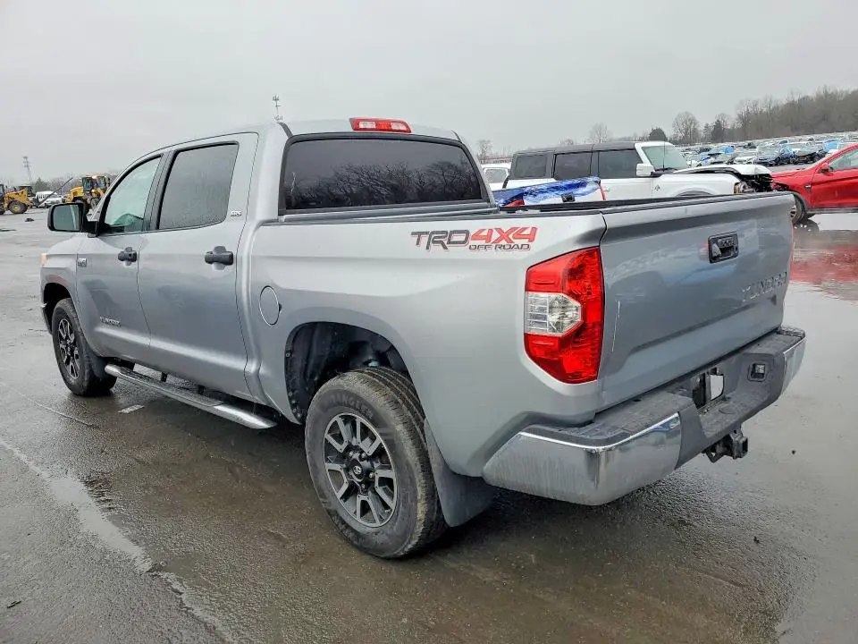 2014 TOYOTA TUNDRA SR5  