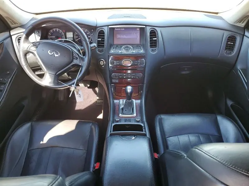 2017 INFINITI QX50 BASE  