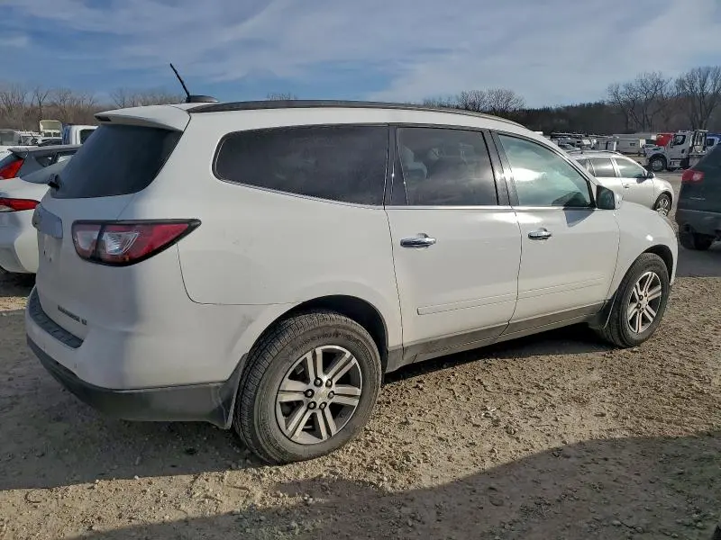 2016 CHEVROLET TRAVERSE LT  