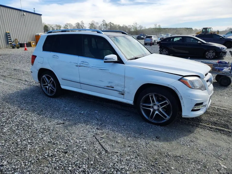 2015 MERCEDES-BENZ GLK   