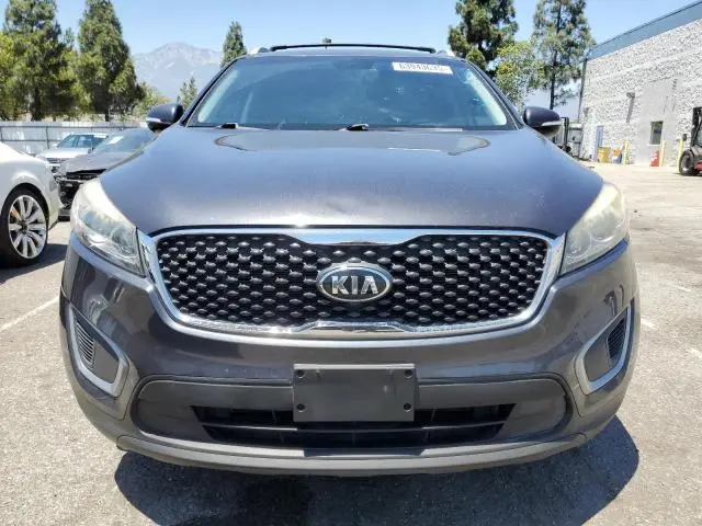 2017 KIA SORENTO LX  