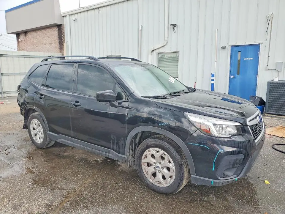 2020 SUBARU FORESTER   