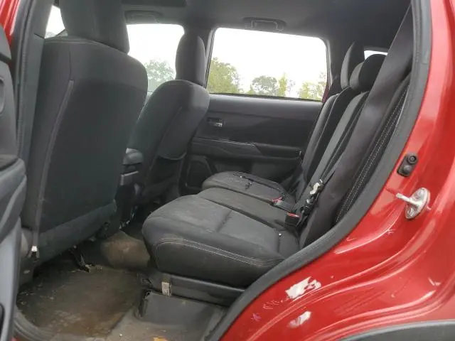2018 MITSUBISHI OUTLANDER SE  