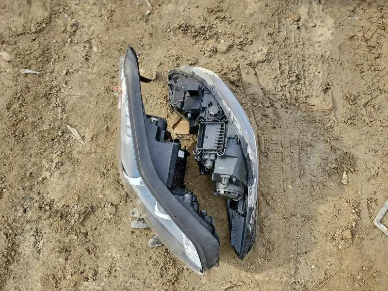 2021 KIA SPORTAGE EX  