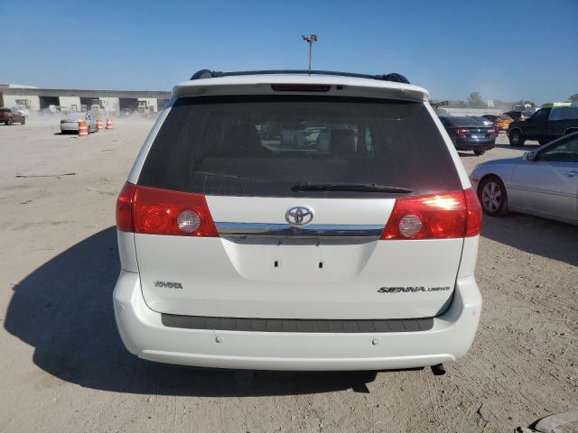 2010 TOYOTA SIENNA XLE