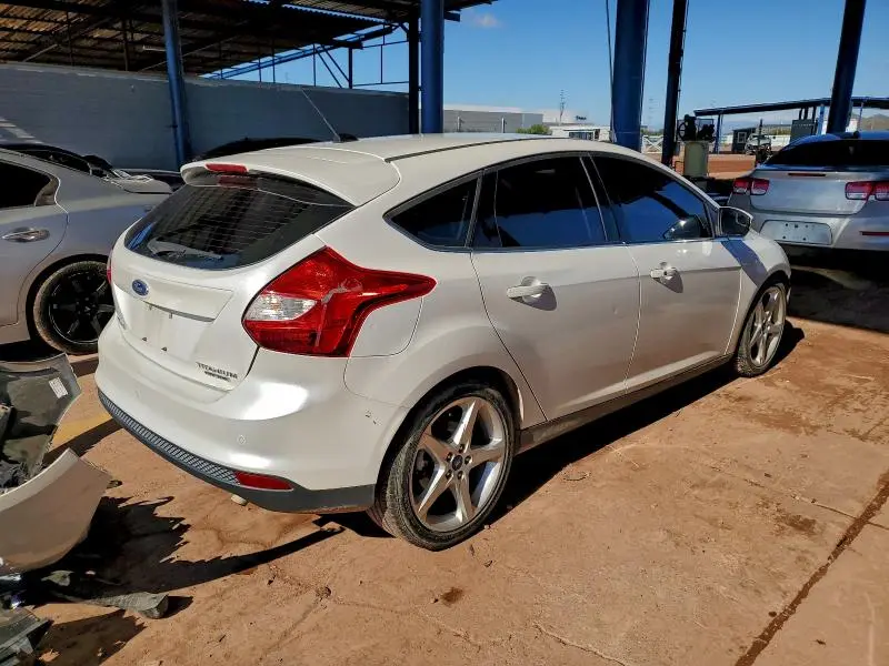 2014 FORD FOCUS TITANIUM  
