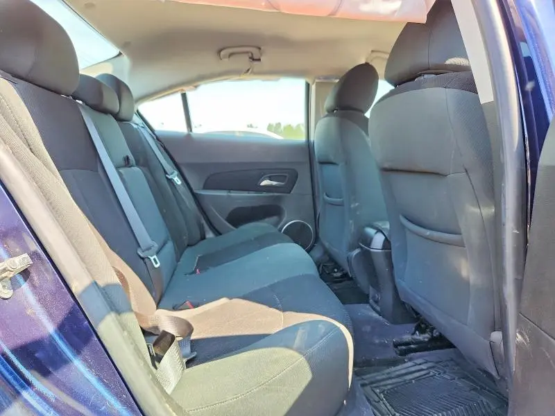 2011 CHEVROLET CRUZE LT  