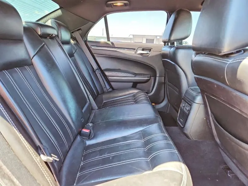 2019 CHRYSLER 300 S  