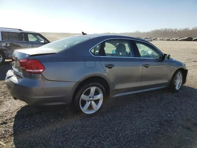 2013 VOLKSWAGEN PASSAT SE  