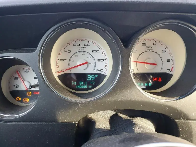 2014 DODGE CHALLENGER SXT  