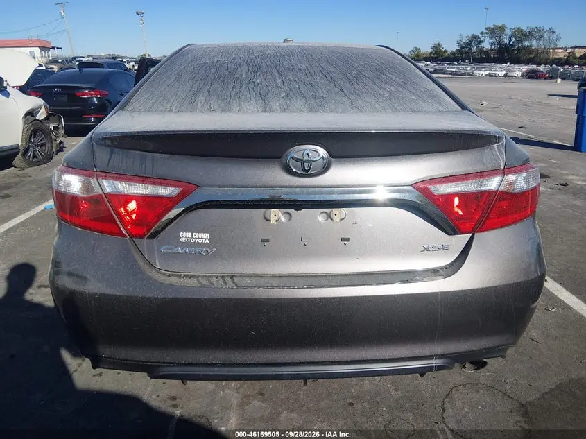 2017 TOYOTA CAMRY XSE
