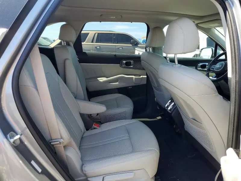 2023 KIA SORENTO SXP  