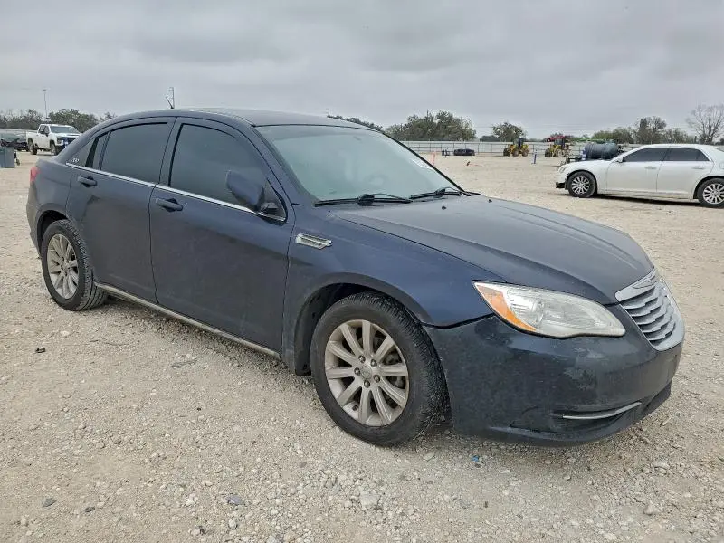 2012 CHRYSLER 200 LX  