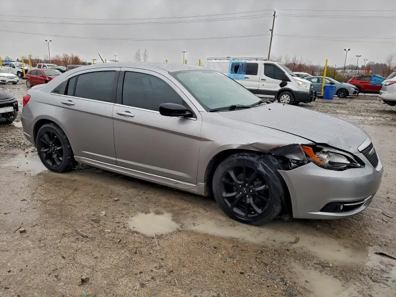 2013 CHRYSLER 200 LIMITED  