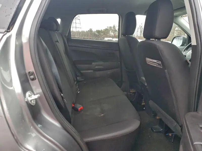 2015 MITSUBISHI OUTLANDER SPORT ES  