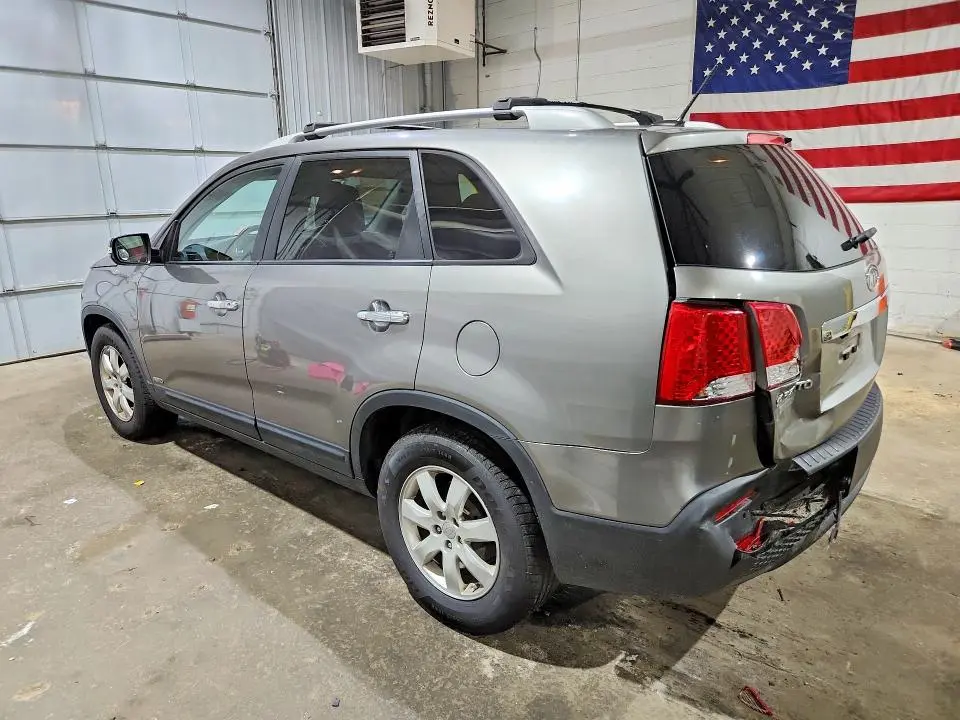 2011 KIA SORENTO LX  