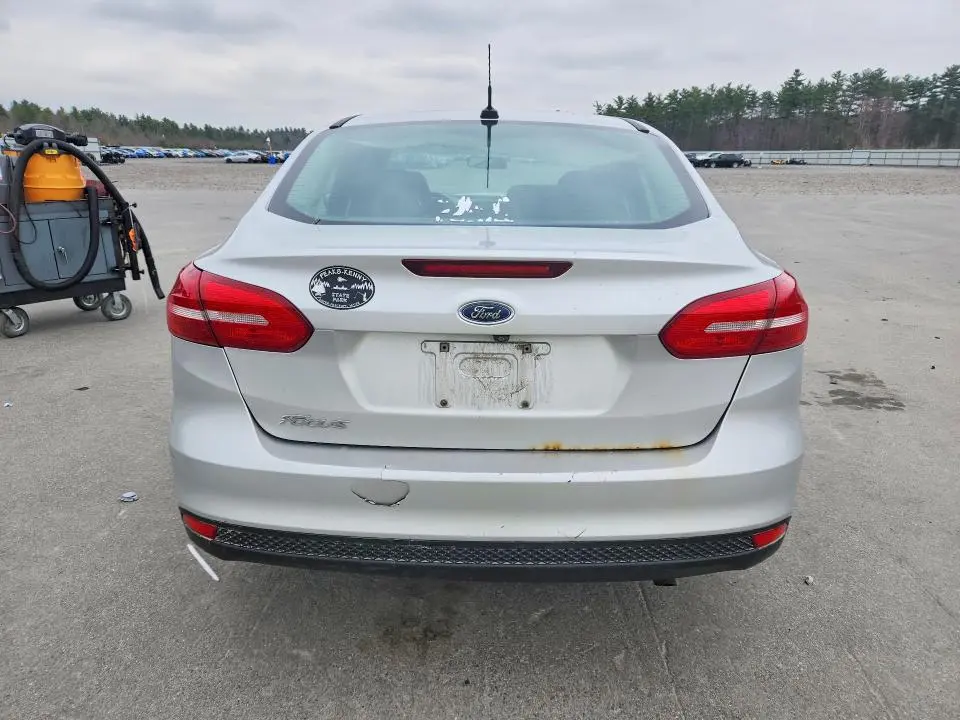 2015 FORD FOCUS S  
