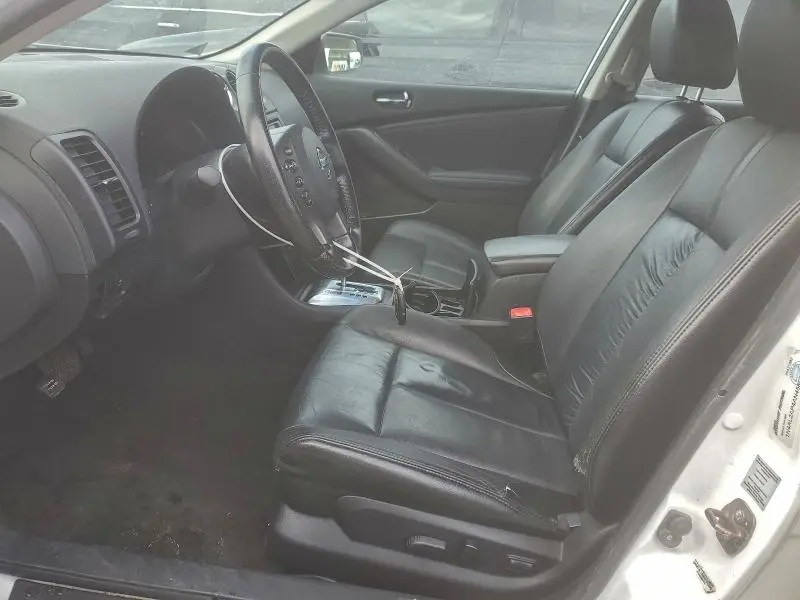 2010 NISSAN ALTIMA BASE  