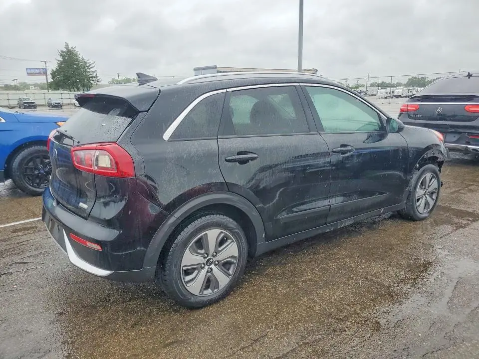2019 KIA NIRO LX  