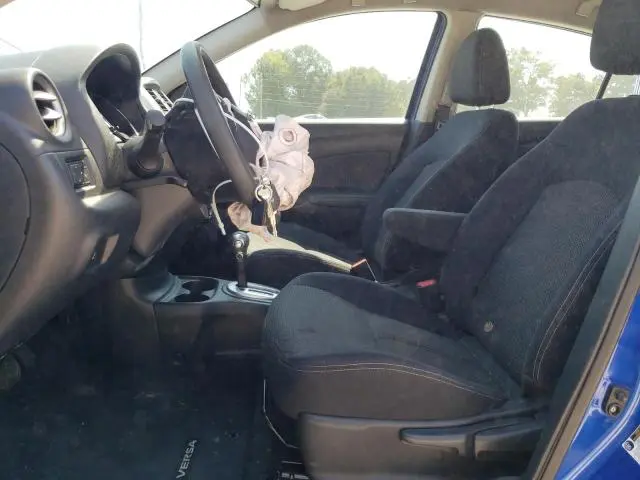 2016 NISSAN VERSA S  