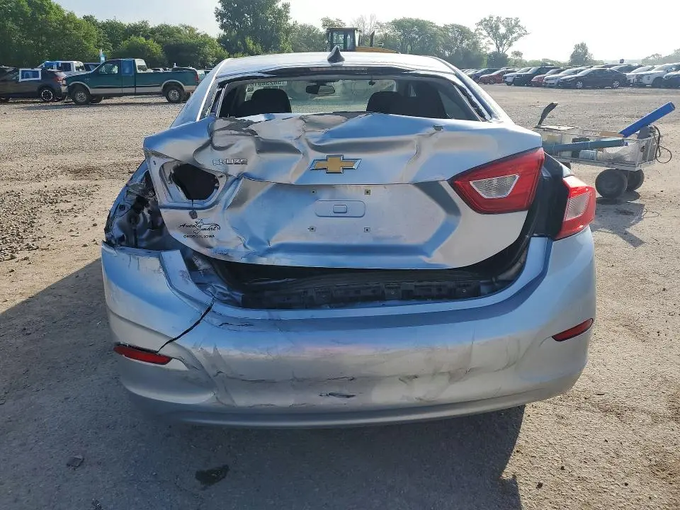 2018 CHEVROLET CRUZE LS  