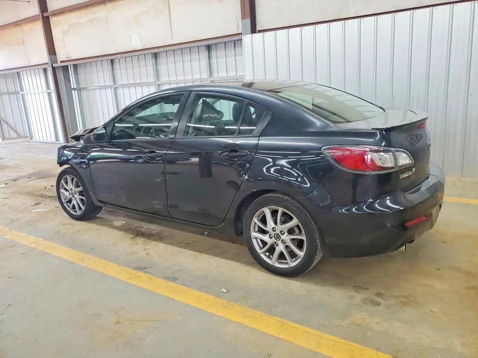 2010 MAZDA 3 S  