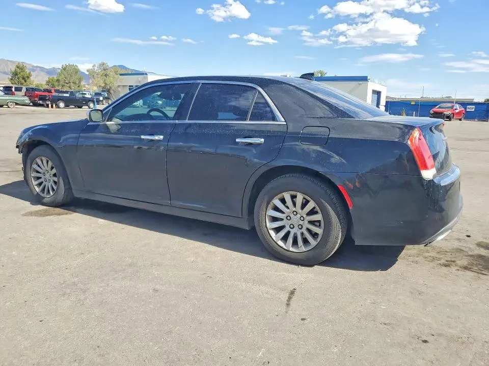 2015 CHRYSLER 300C   