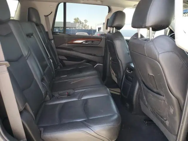 2019 CADILLAC ESCALADE LUXURY  
