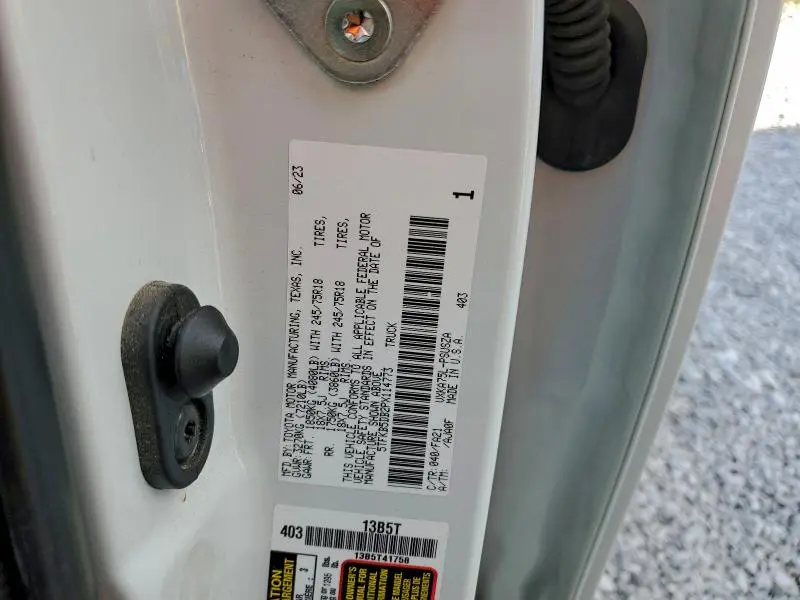 2023 TOYOTA TUNDRA CREWMAX SR  