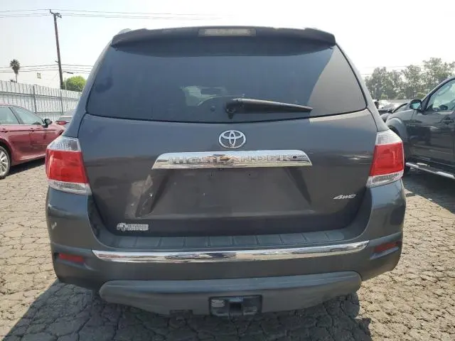 2013 TOYOTA HIGHLANDER LIMITED  