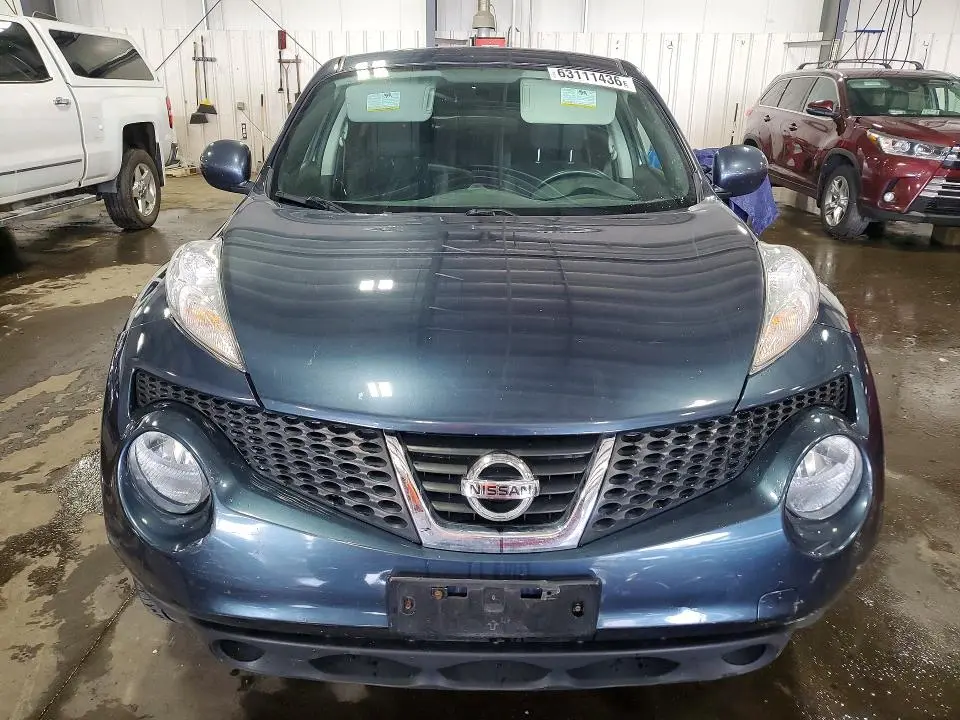2014 NISSAN JUKE SV  