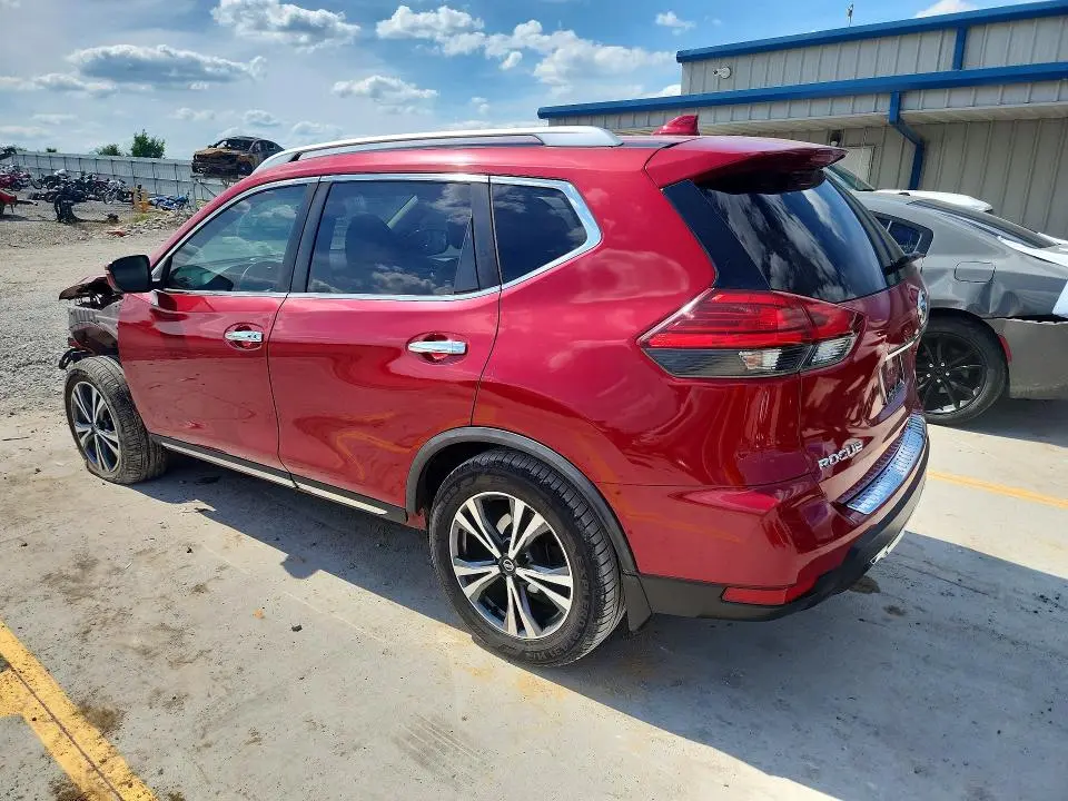 2017 NISSAN ROGUE SL  
