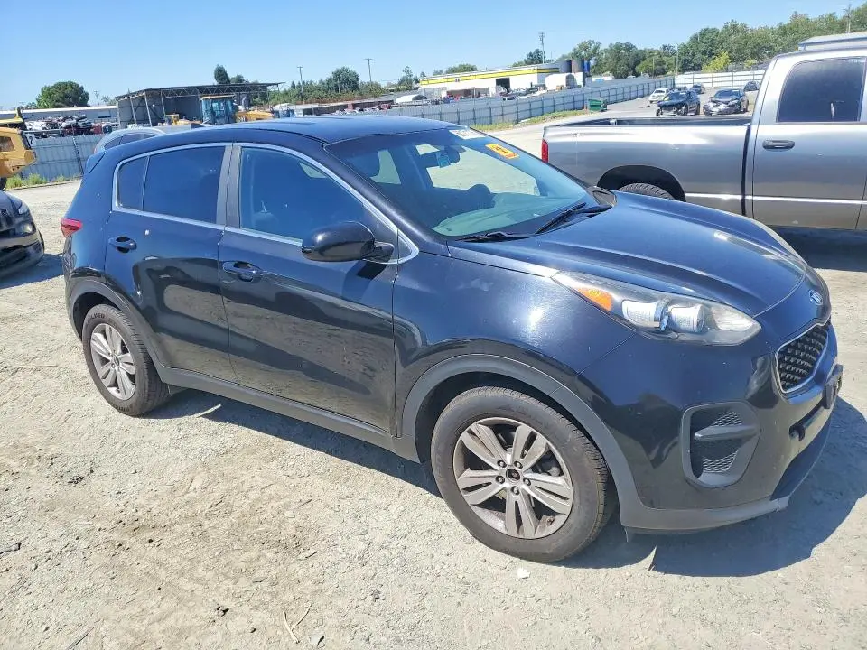 2017 KIA SPORTAGE LX  