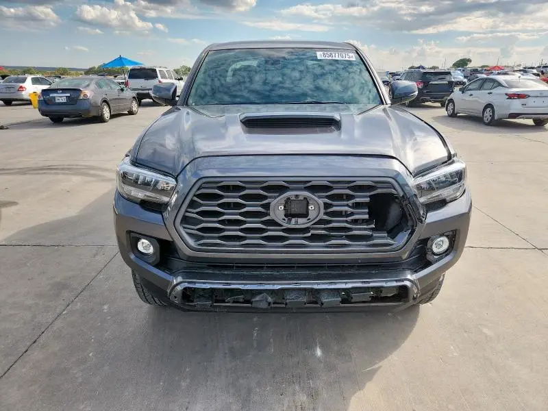 2022 TOYOTA TACOMA DOUBLE CAB  