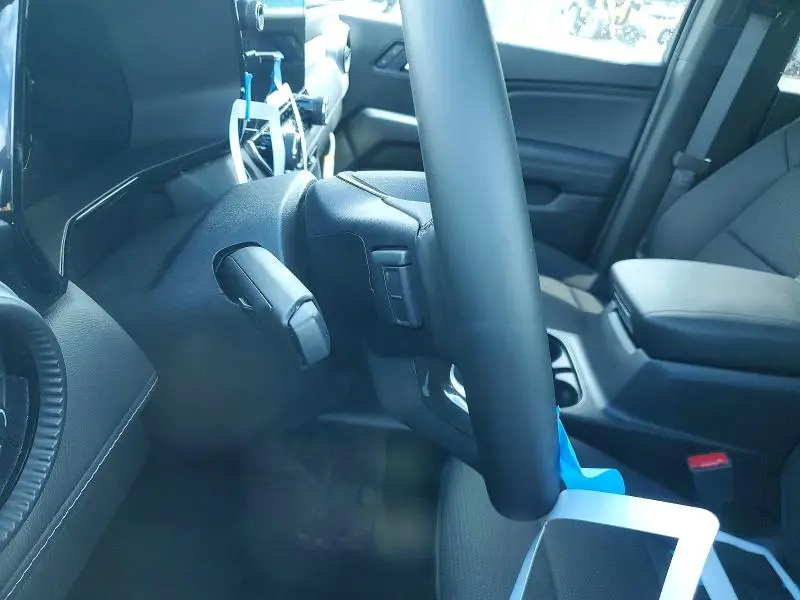 2025 CHEVROLET COLORADO LT  