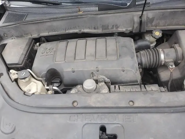 2010 CHEVROLET TRAVERSE LT  