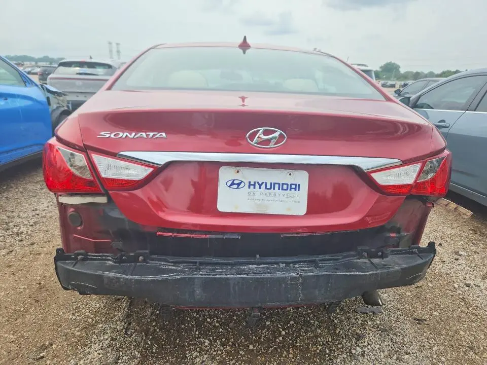2013 HYUNDAI SONATA GLS  