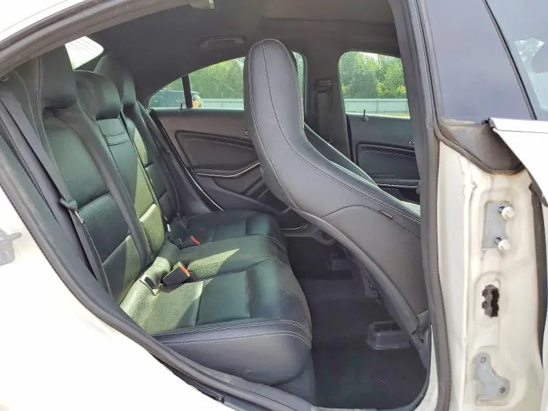 2017 MERCEDES-BENZ CLA 250 4MATIC  
