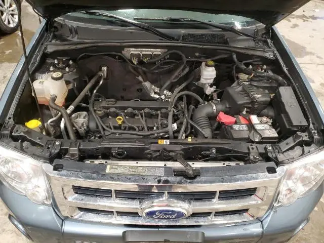 2011 FORD ESCAPE XLT  