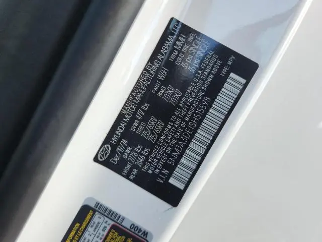 2025 HYUNDAI TUCSON SE  