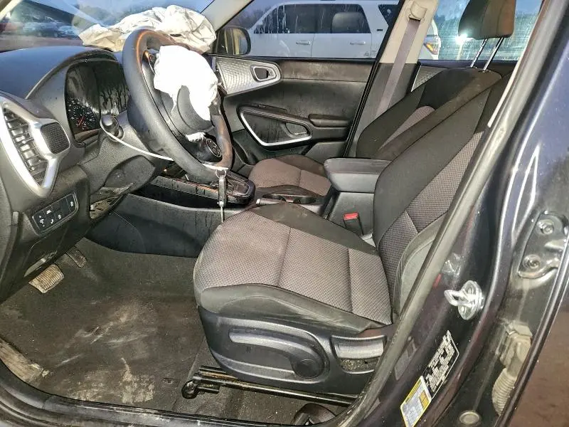 2022 KIA SOUL LX  